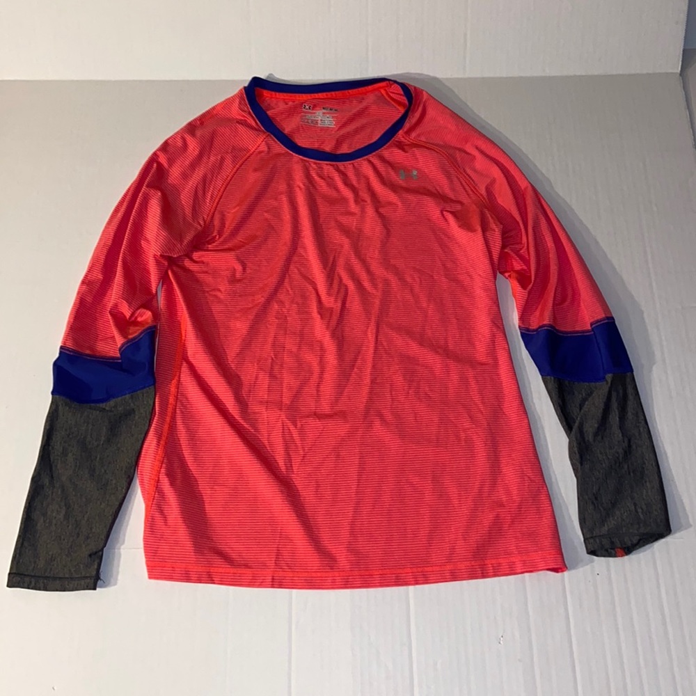 Under Armour Heat Gear Women’s Fitted Medium Long Sleeve Tee Shirt